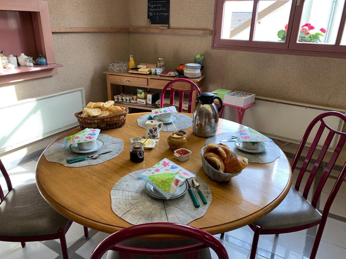 Vauciennes  Castelger B&B 외부 사진